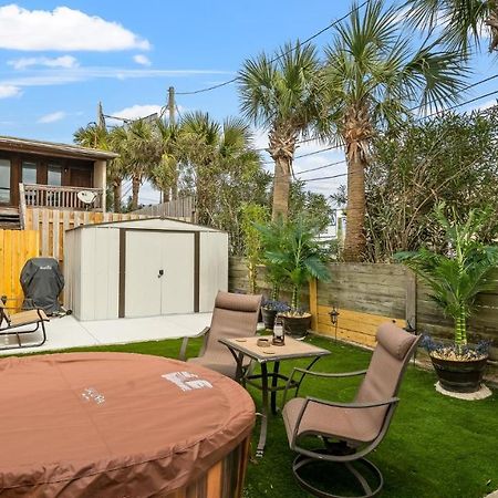Pet Friendly Townhome With Gulf Views And Hot Tub Right Across From Beach And Schooners Panama City Beach Exteriér fotografie